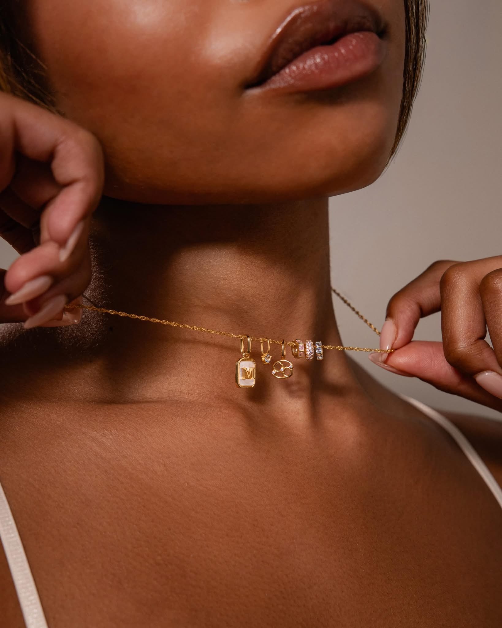 COMPONI LA TUA COLLANA