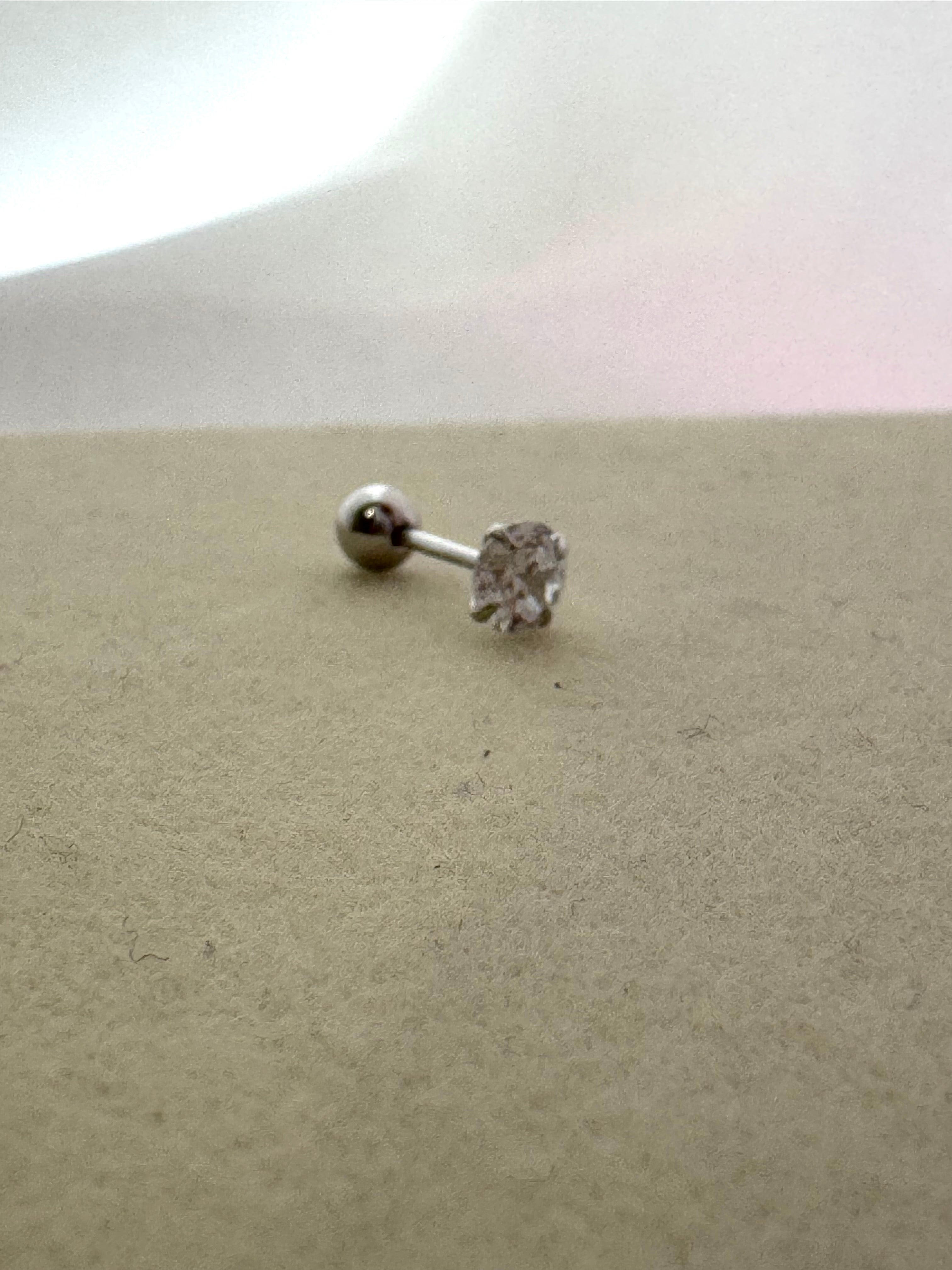 Mono orecchino PUNTO LUCE (5mm)