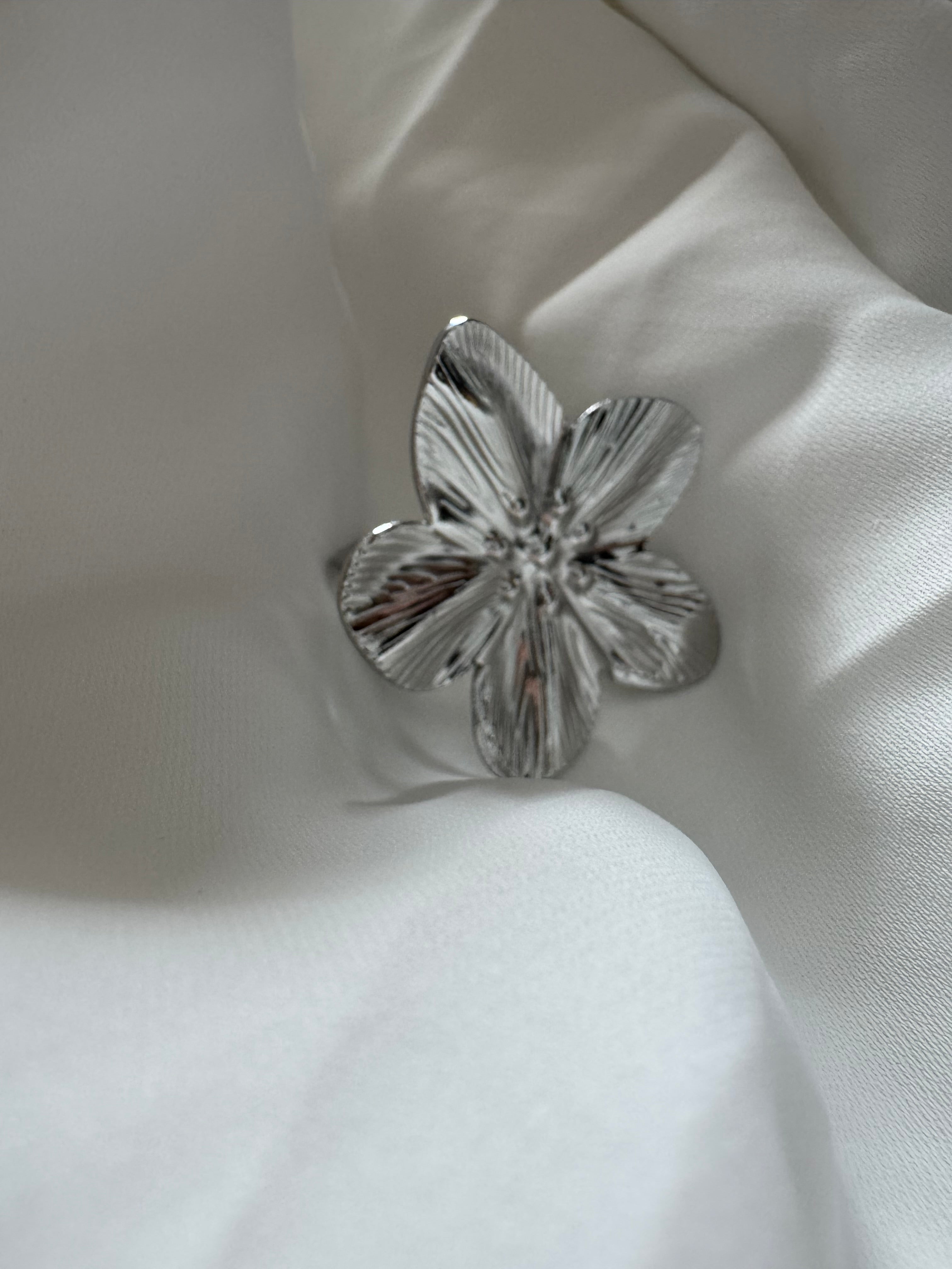 Anello FIORE