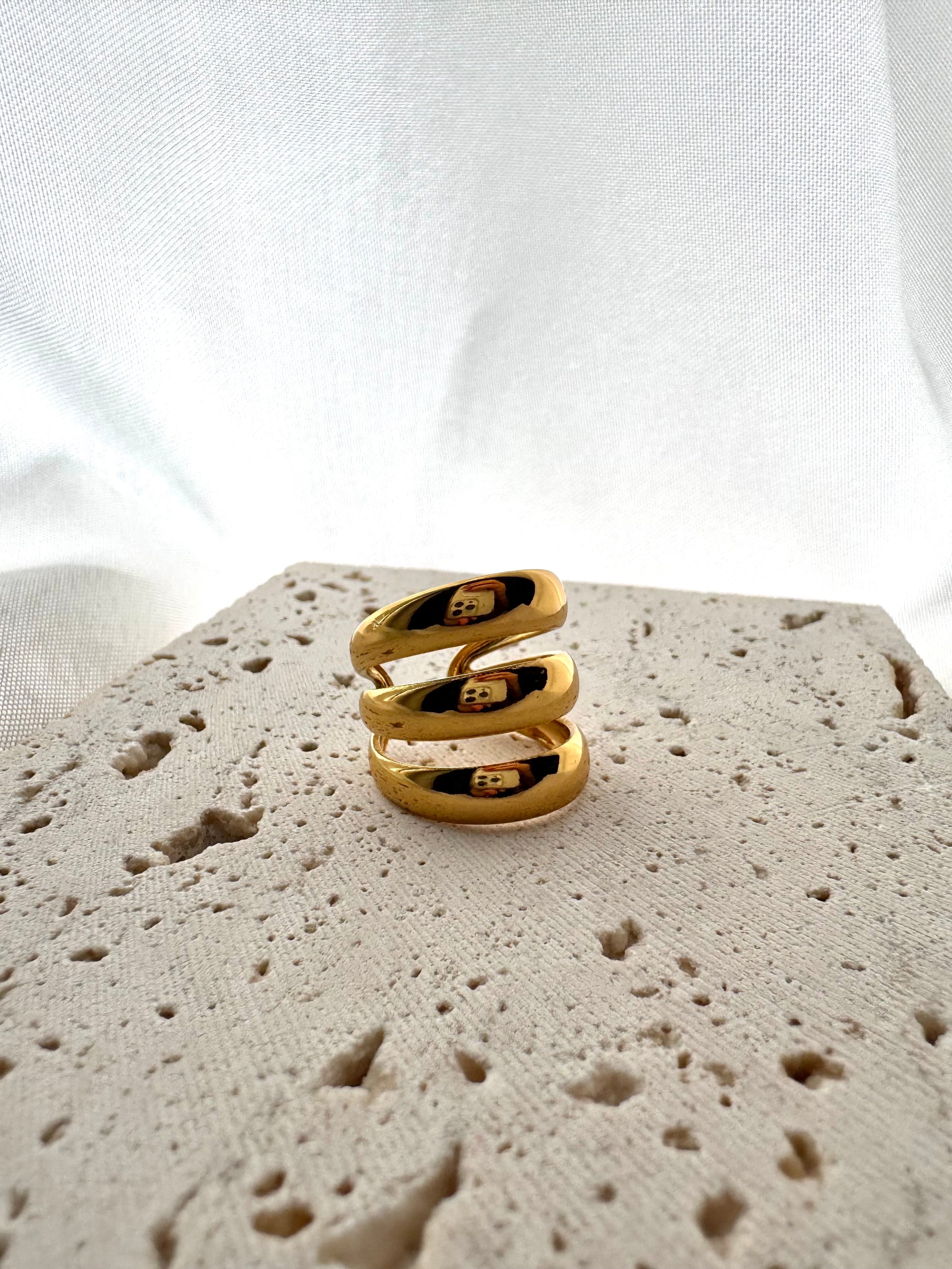 Anello ROBERTA