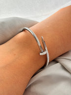 Bracciale chiodo con strass